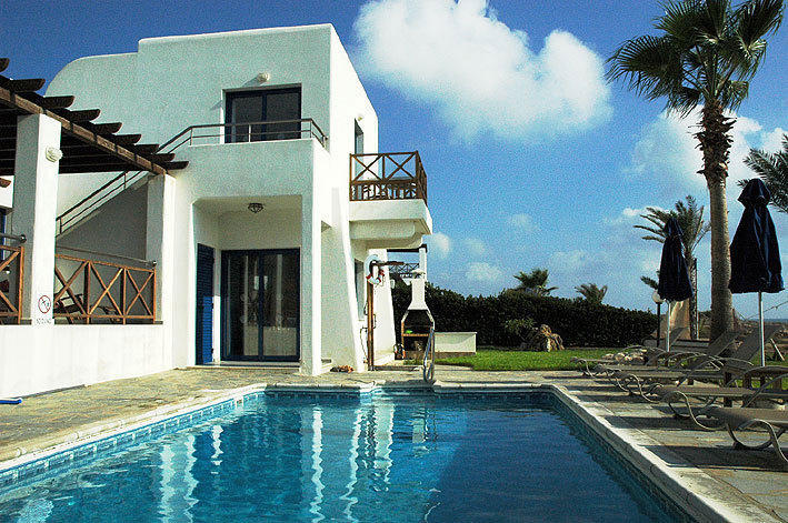 Kymmates Beach Front Villas Paphos Eksteriør bilde