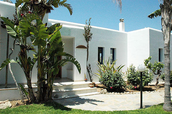 Kymmates Beach Front Villas Paphos Eksteriør bilde